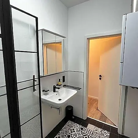Milano: Messe-/business-/ferienwohnung Chata *
