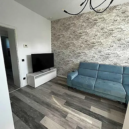 Chata Milano: Messe-/business-/ferienwohnung *