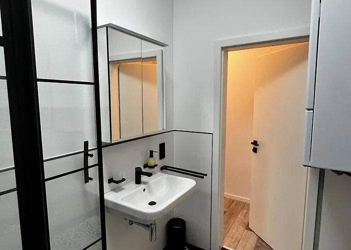 Milano: Messe-/Business-/Ferienwohnung הילדן